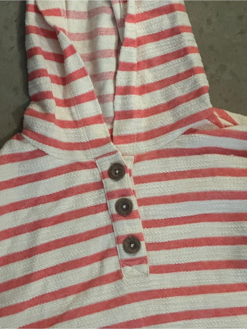 Kids hooded top